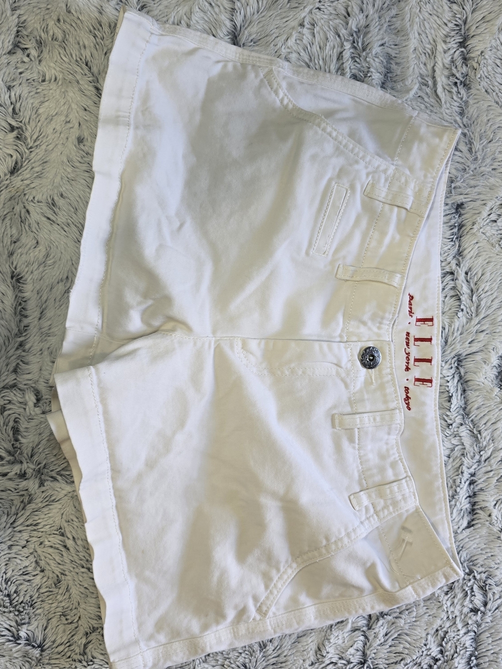 ELLE Women's Chino Mid Rise Canvas Shorts Pockets Size 10 White Solid